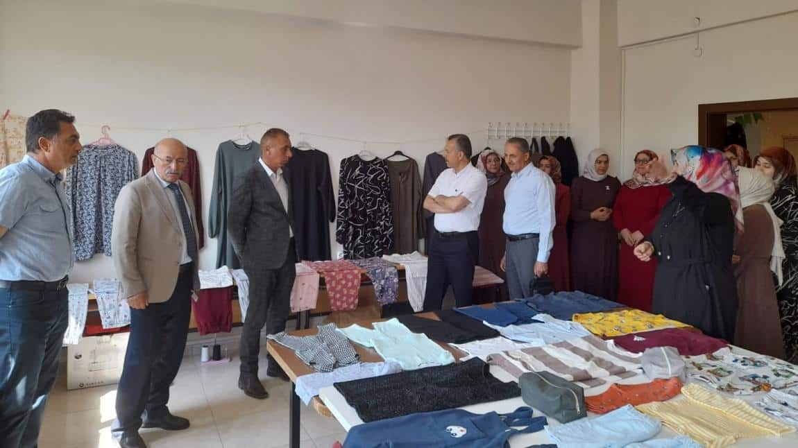 DİKİŞ NAKIŞ KURSU SENE SONU SERGİSİ